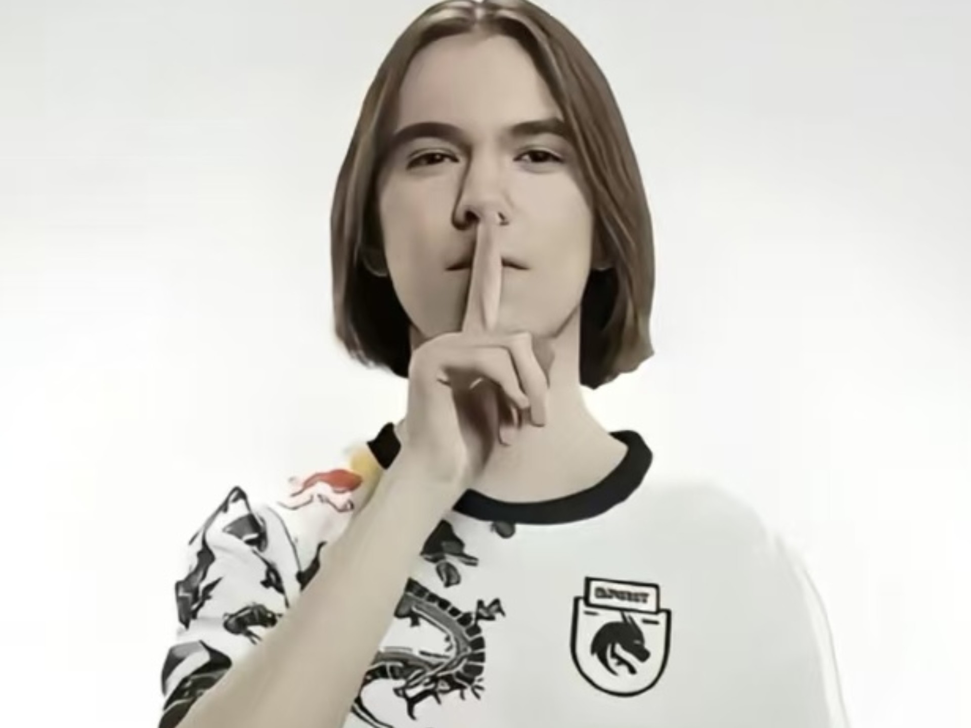 随后通过阵